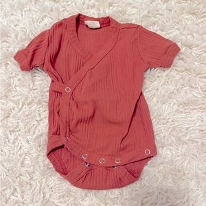 Kate Quinn bodysuit Newborn